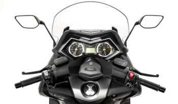 Yamaha T-Max Iron Max ABS 2015 lleno