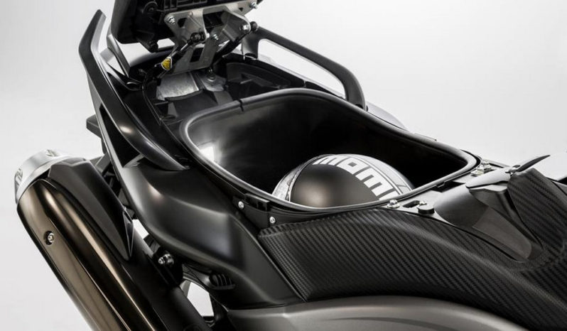 Yamaha T-Max Iron Max ABS 2015 lleno