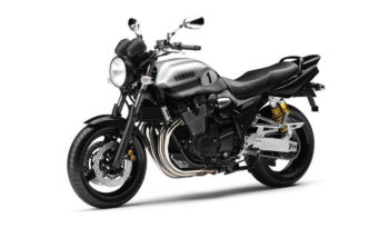 Yamaha XJR 1300 2013 lleno