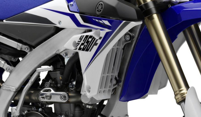 Yamaha YZ 250 F 2014 lleno