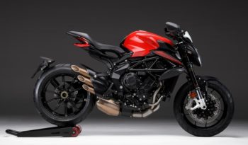 Ficha técnica de la moto MV Agusta Dragster 800 Rosso 2020