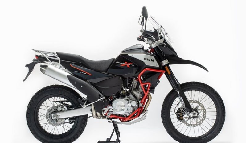 Ficha técnica de la moto SWM Super Dual X 2020