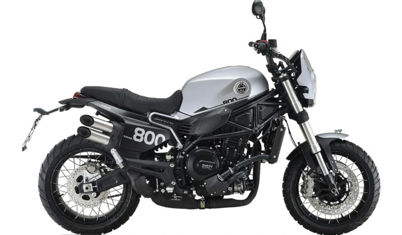 Ficha técnica de la moto Benelli Leoncino 800 Trail 2022