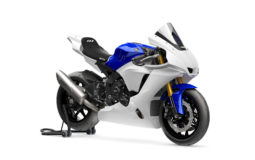Yamaha YZF-R1 GYTR 2023
