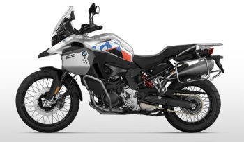 Ficha técnica de la moto BMW F 900 GS Adventure 2024